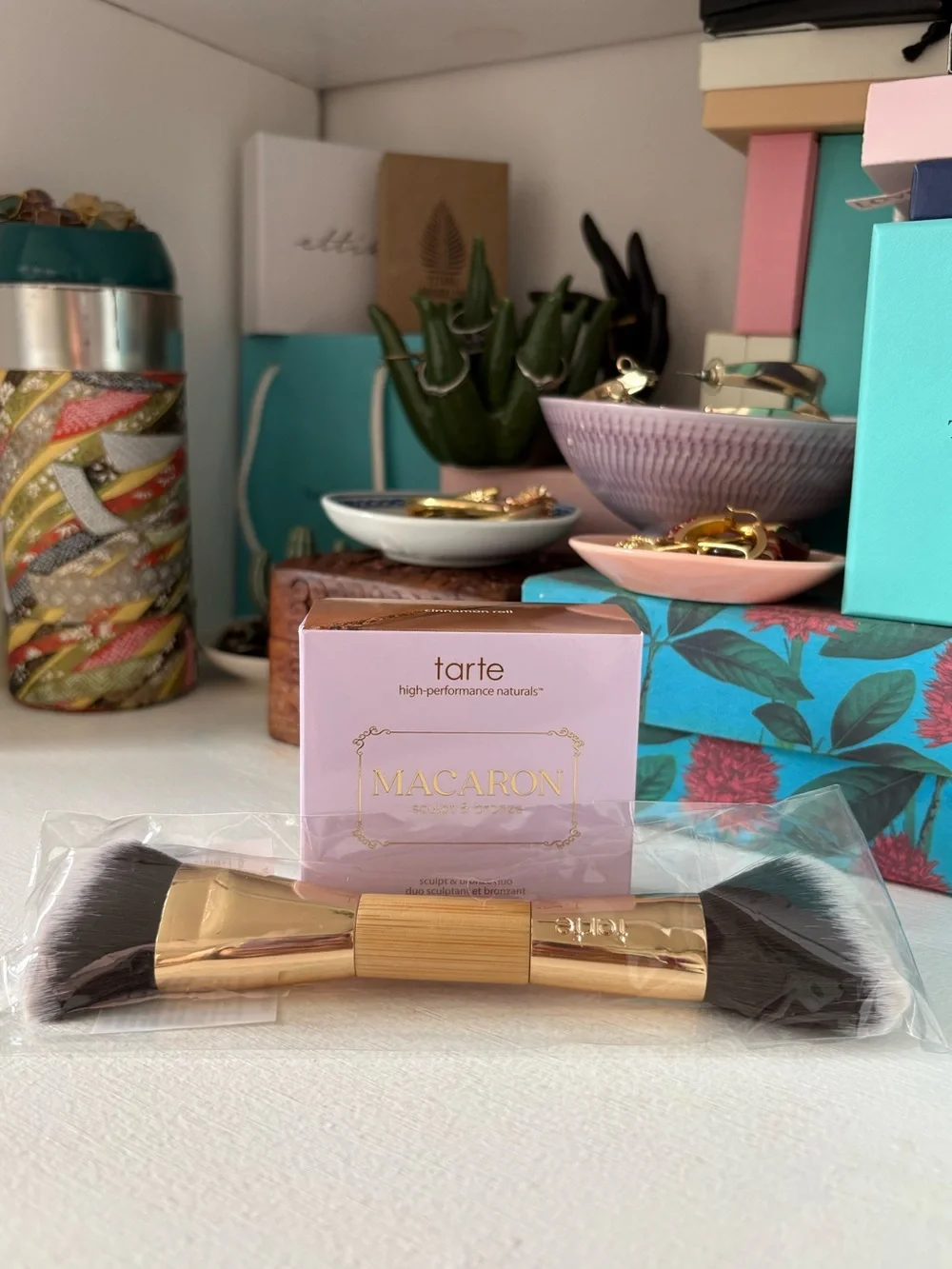 tarte macaron sculpt & bronze duo + brush - 2-in-1 cream + baked powder bronzer
